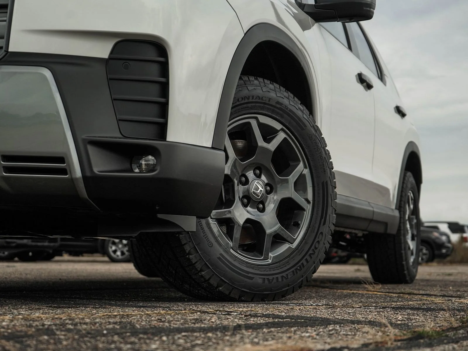 New 2026 Platinum White Pearl Honda TrailSport image 6