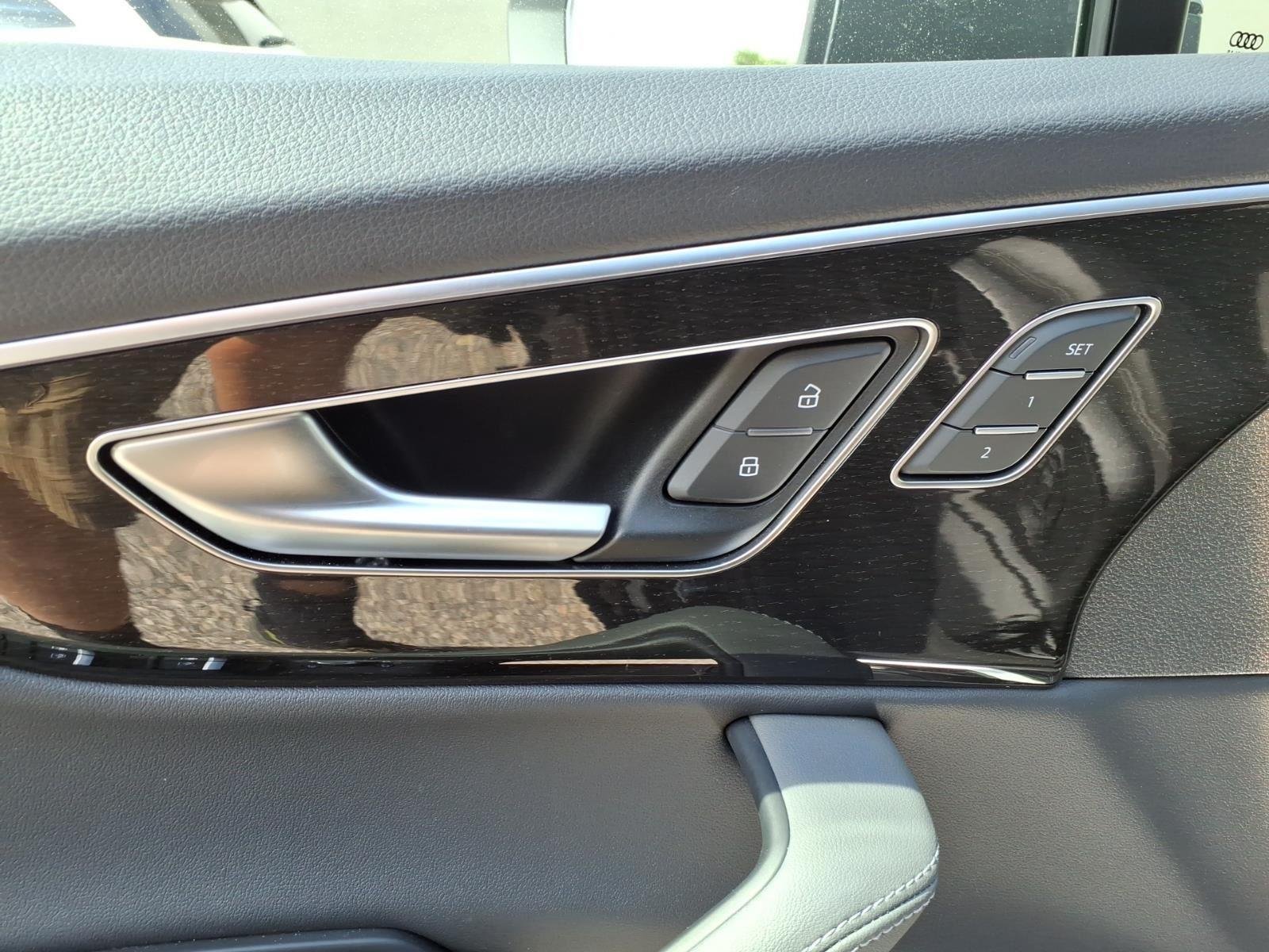Used 2025 Daytona Gray Pearl Effect Audi S line Premium Plus image 14