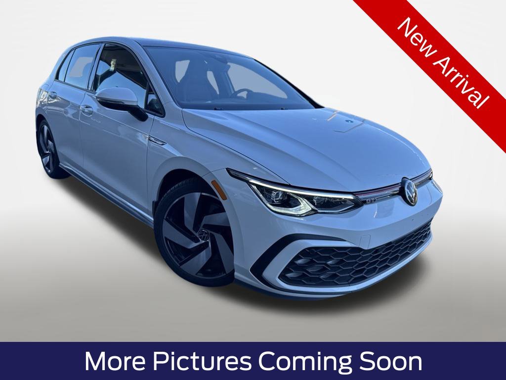 Certified Used 2022 Oryx White Pearl Effect Volkswagen 2.0T SE image 1
