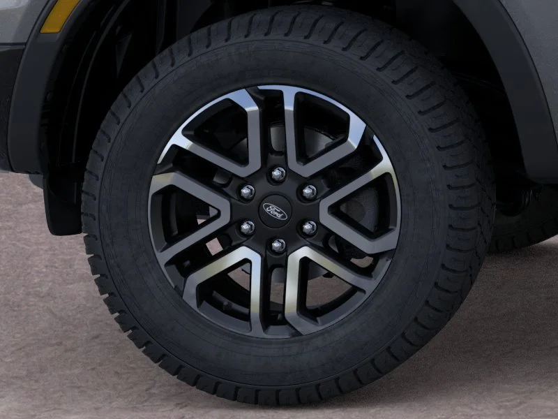 New 2026 Carbonized Gray Metallic Ford LARIAT image 19