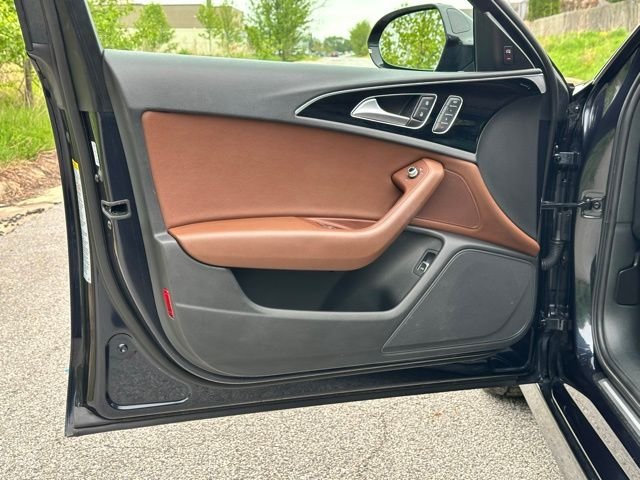 Used 2018 Moonlight Blue Audi 2.0T Premium image 11