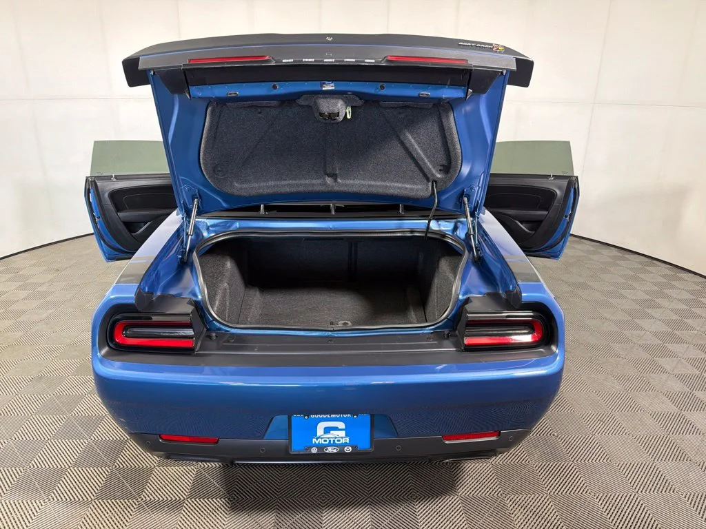 Used 2022 Frostbite Dodge R/T Scat Pack image 19