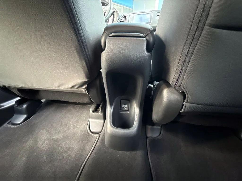 Used 2022  Honda Sport image 35