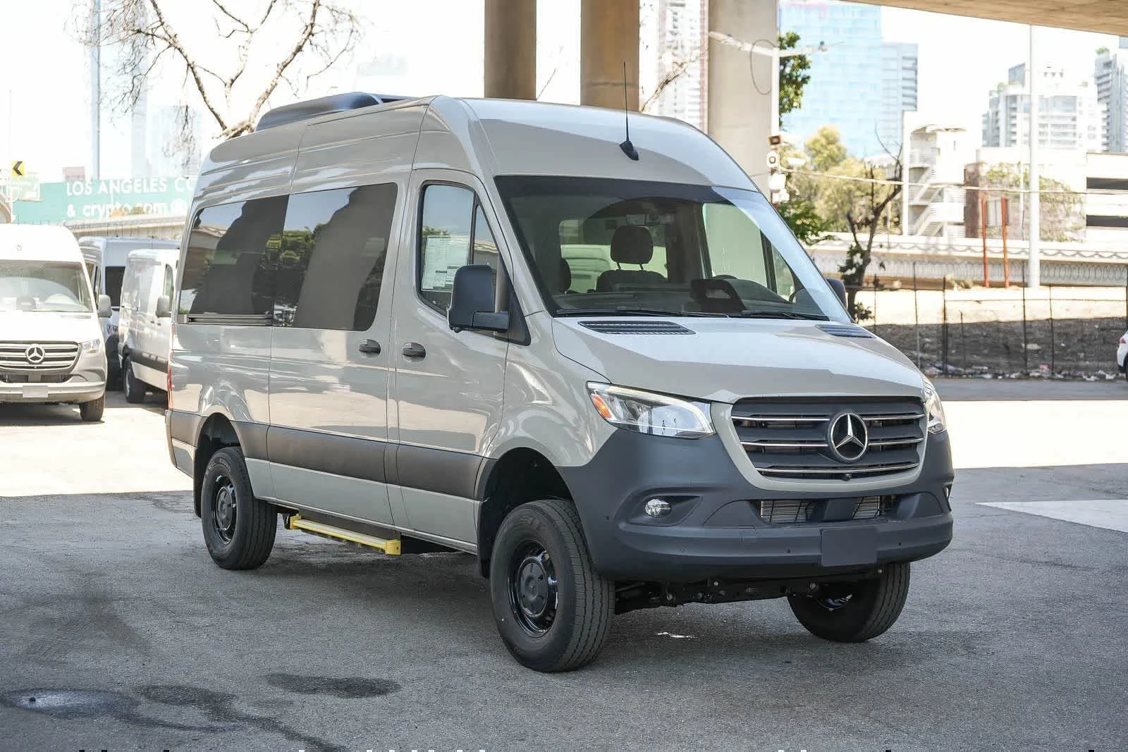 New 2026 Stone Gray Mercedes-Benz Passenger 144WB High Roof AWD 2.0L I4 Diesel Turbo image 3