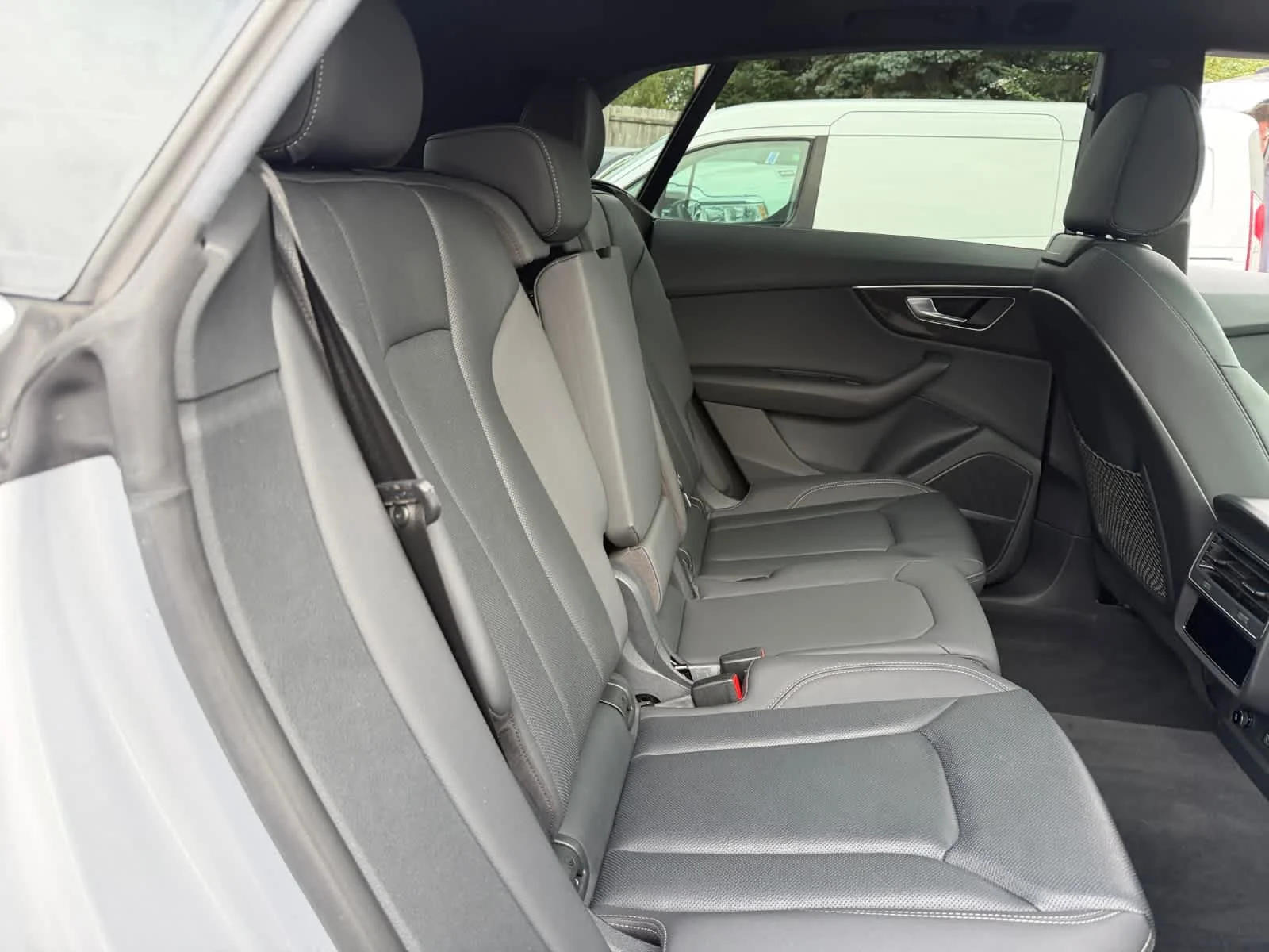 Used 2021  Audi Premium Plus image 26