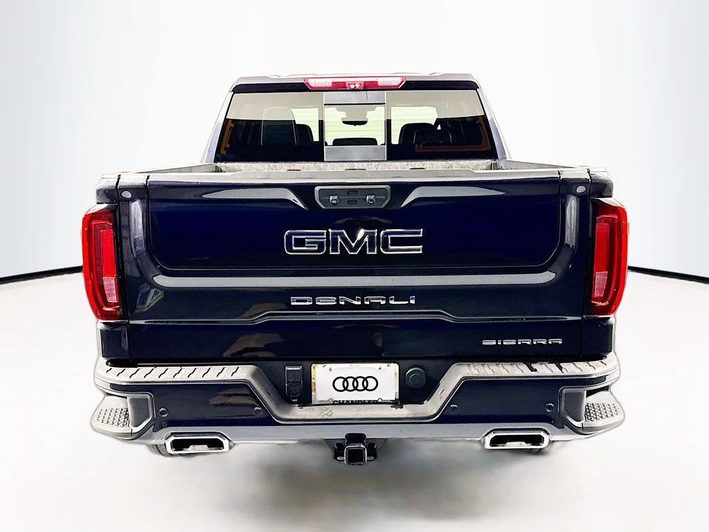 Used 2022 Silver GMC Denali Ultimate image 6