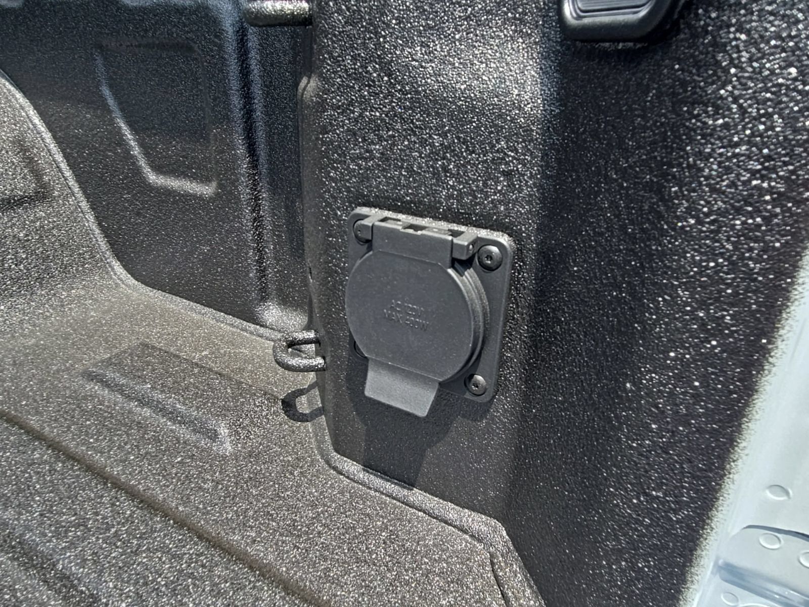 2026 GMC Sierra 1500 Denali Ultimate - Photo 17
