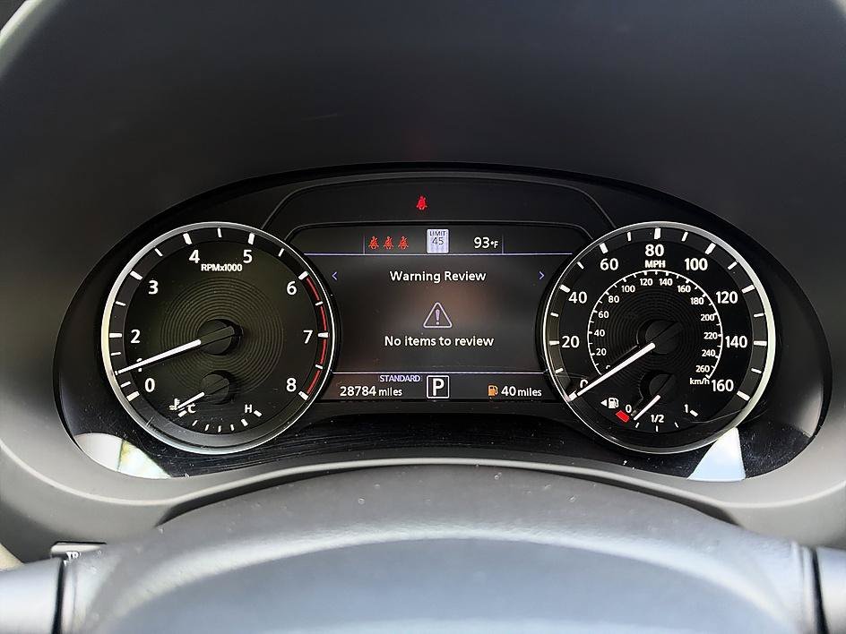 Used 2023 Graphite Shadow INFINITI SENSORY image 17