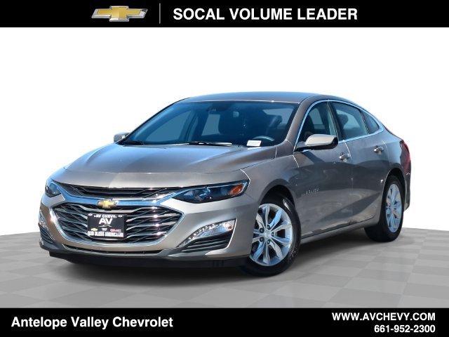 Used 2023 MINERAL GRAY METALLIC Chevrolet LT image 1