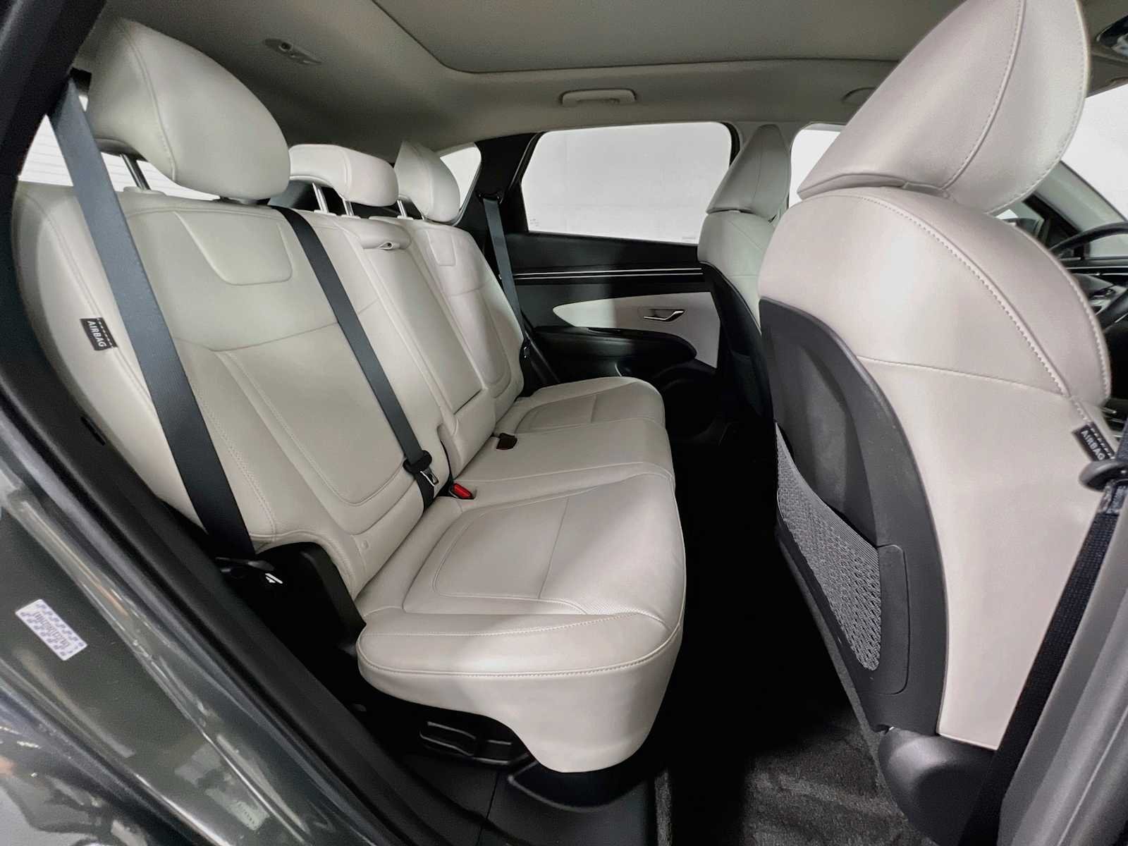 Used 2024 Amazon Gray Hyundai SEL Convenience image 29