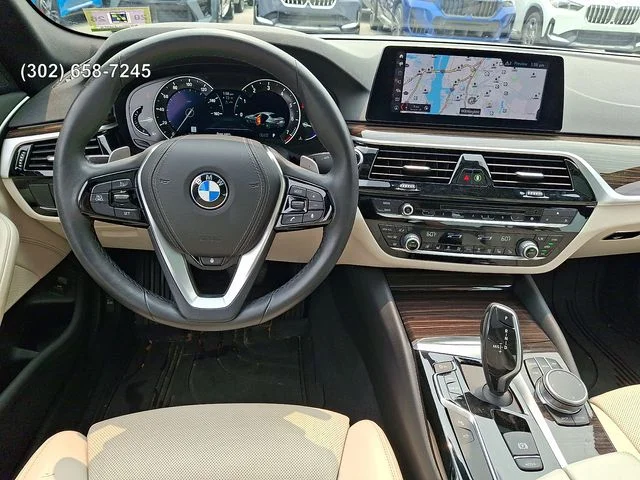 Used 2019 Mineral White Metallic BMW 530i xDrive image 10