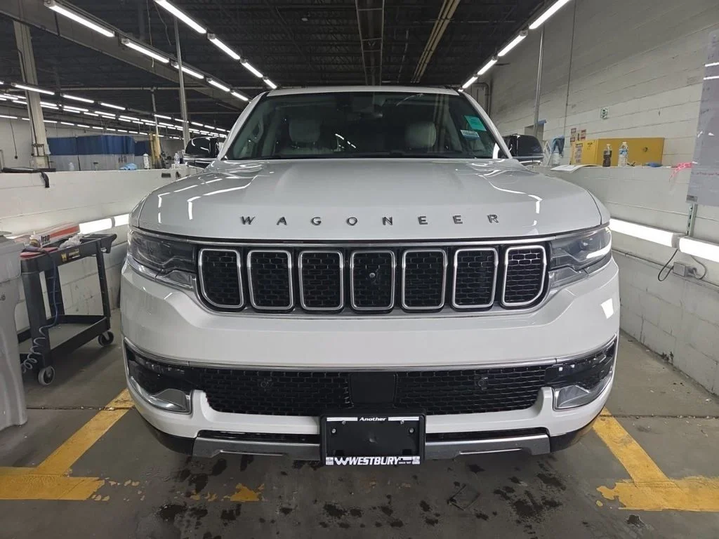 Used 2023 White Jeep Series III image 11