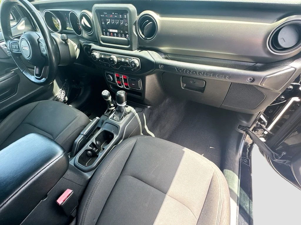 Used 2022 Black Jeep Unlimited Sport S image 32