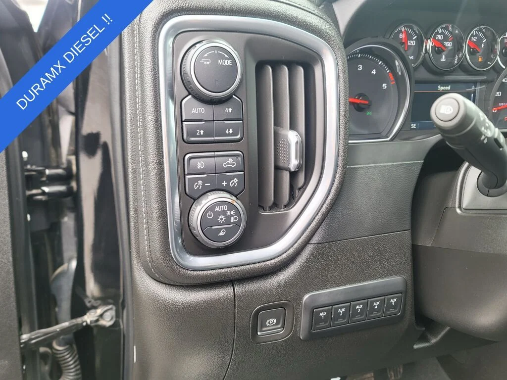 2022 Chevrolet Silverado 2500HD LTZ - Photo 23