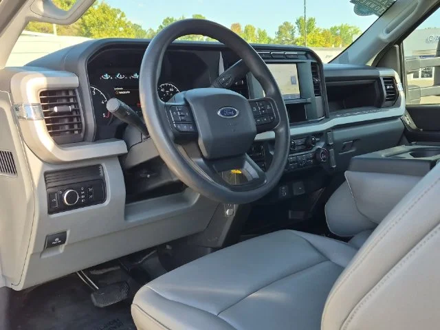 Used 2023 White Ford XL image 20