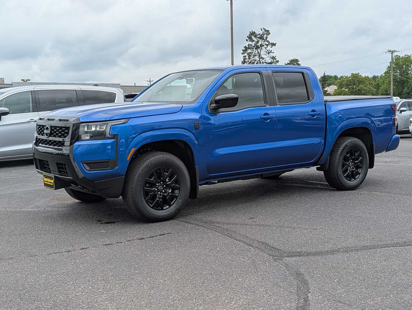 New 2026 Bluestone Pearl Nissan Crew Cab SV image 3