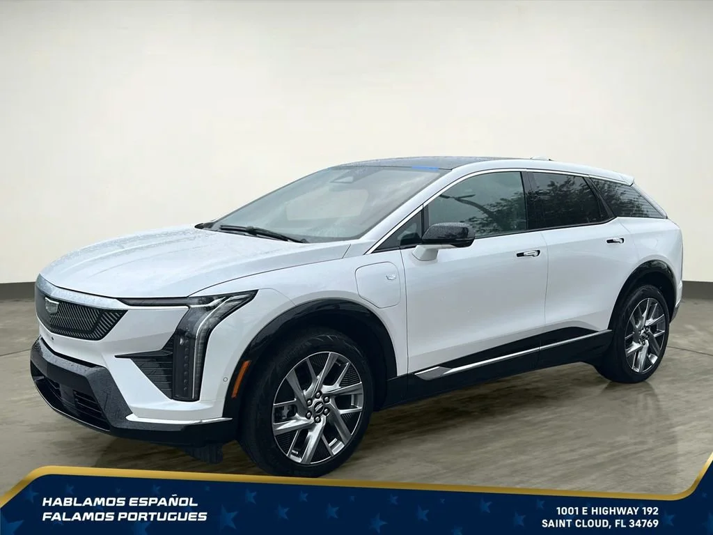 Used 2025 Cadillac OPTIQ Luxury 2 with VIN 3GYK3DMR8SS133949 for sale in St. Cloud, FL
