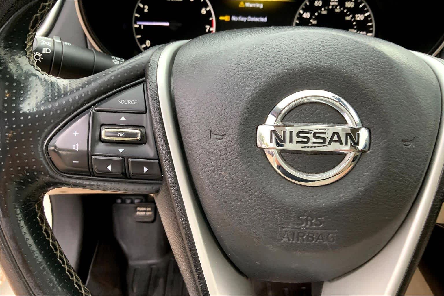 Used 2017 Pearl White Nissan SL image 24