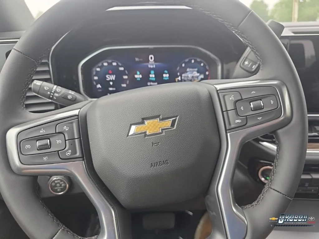 New 2026 Summit White Chevrolet LT image 11