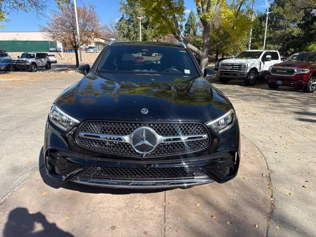 Used 2023 Black Mercedes-Benz GLC 300 image 2