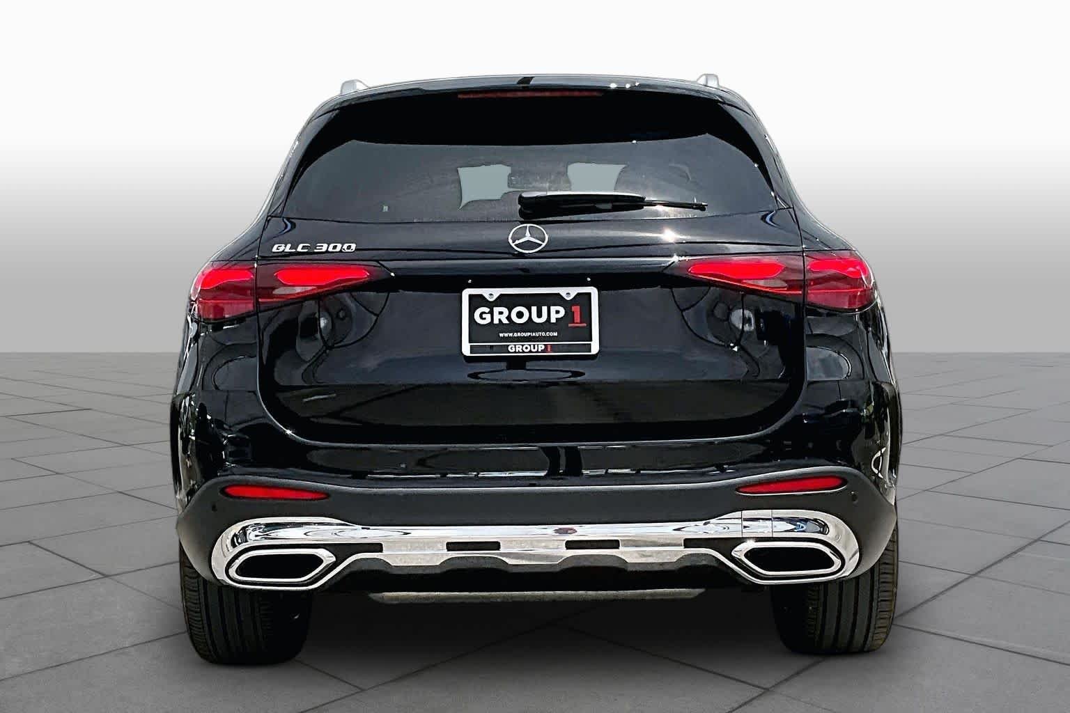 Certified Used 2026 Black Mercedes-Benz GLC 300 image 5