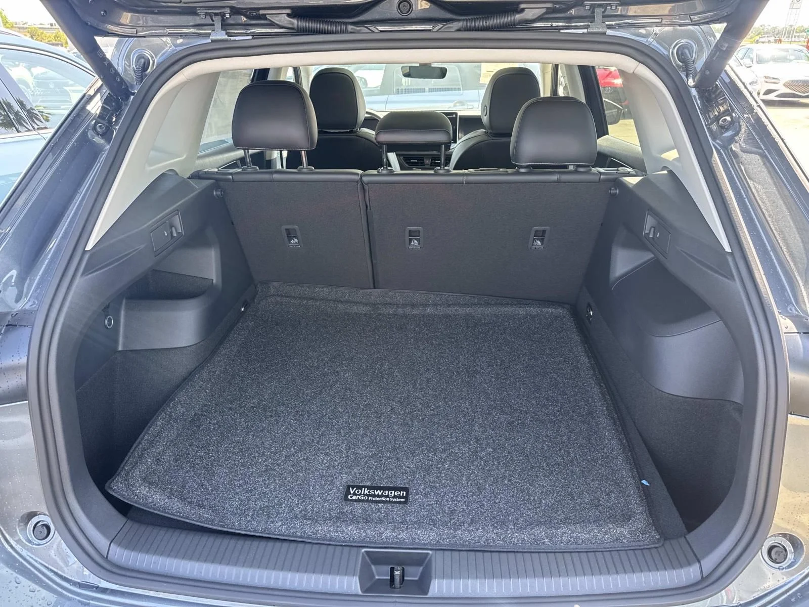 New 2026 Gray Volkswagen 2.0T SE image 6