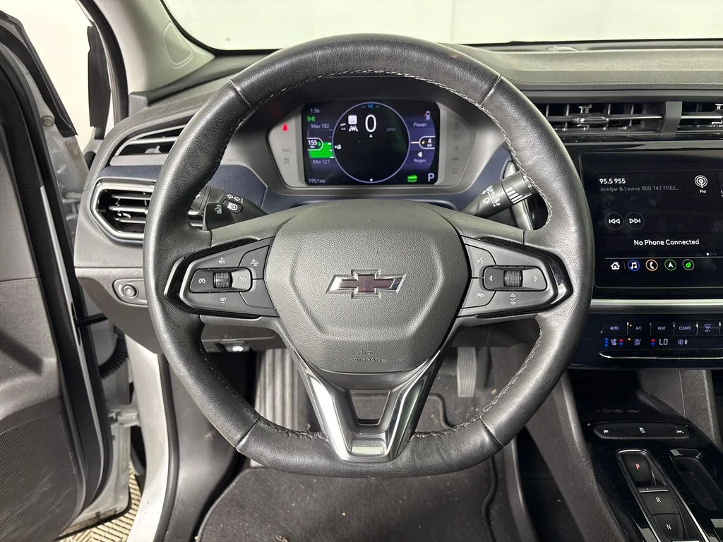 Used 2023 White Chevrolet Premier image 18