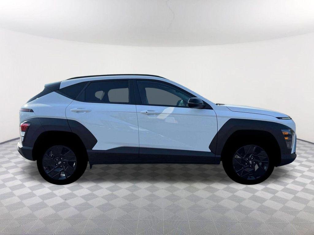 New 2026 White Hyundai SEL Sport FWD image 9