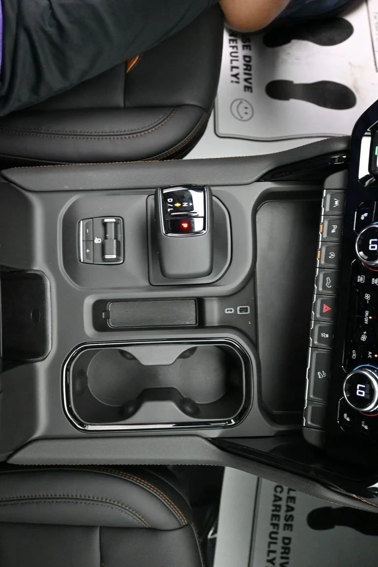 2026 GMC Sierra 1500 AT4 - Photo 35