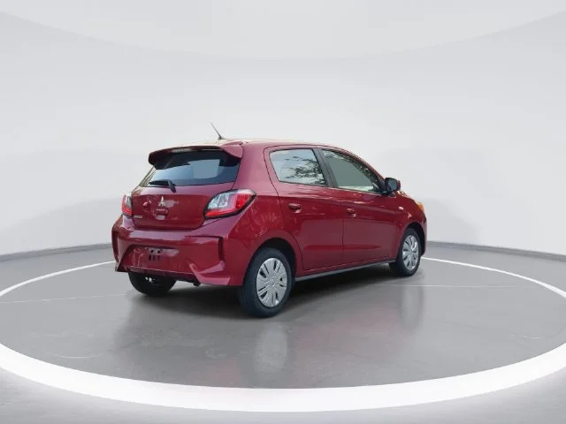 Used 2024  Mitsubishi  image 8