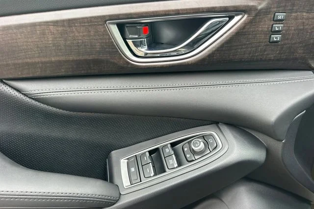 New 2026 AUTUMN GREEN METALLIC Subaru Touring 7-Passenger image 8