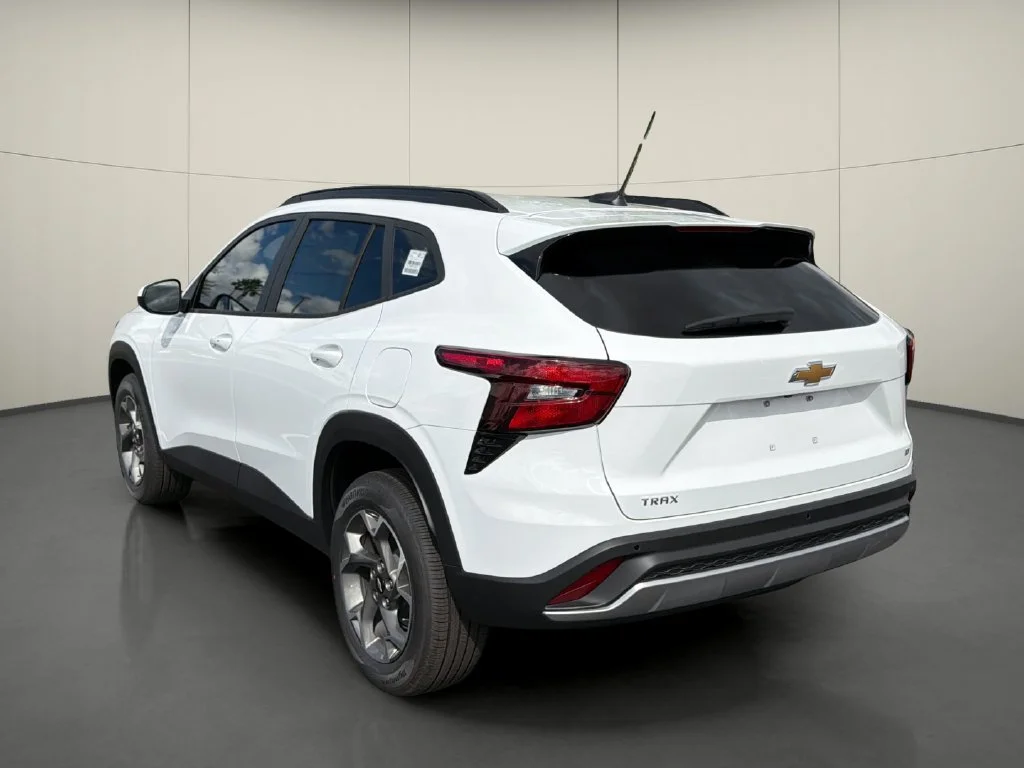 New 2026 Summit White Chevrolet LT image 5