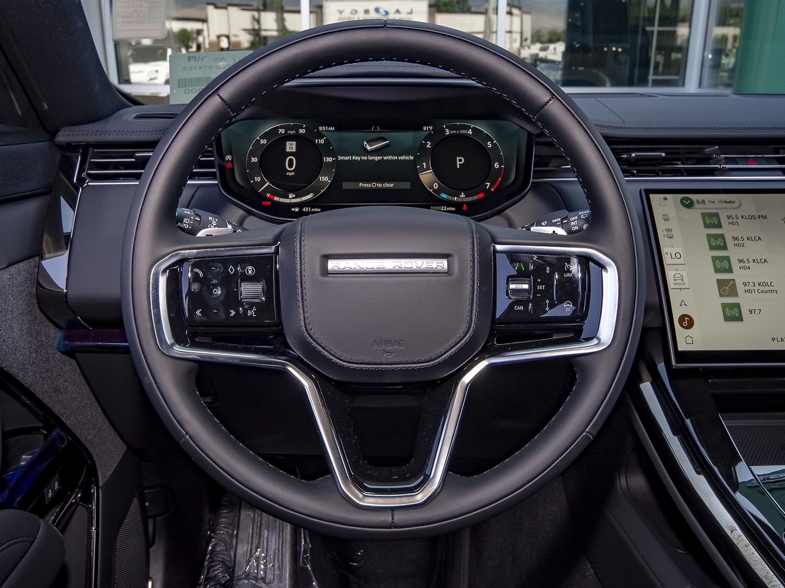 New 2026 Borasco Grey Land Rover SE image 21