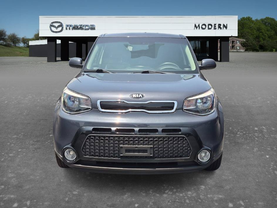 Used 2016 Fathom Blue Kia + image 8