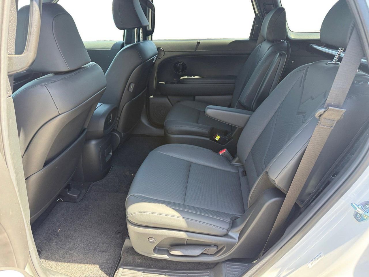 New 2026 Creamy White Pearl Hyundai XRT Pro image 37