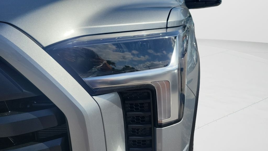 2026 Toyota Tundra SR5 - Photo 24