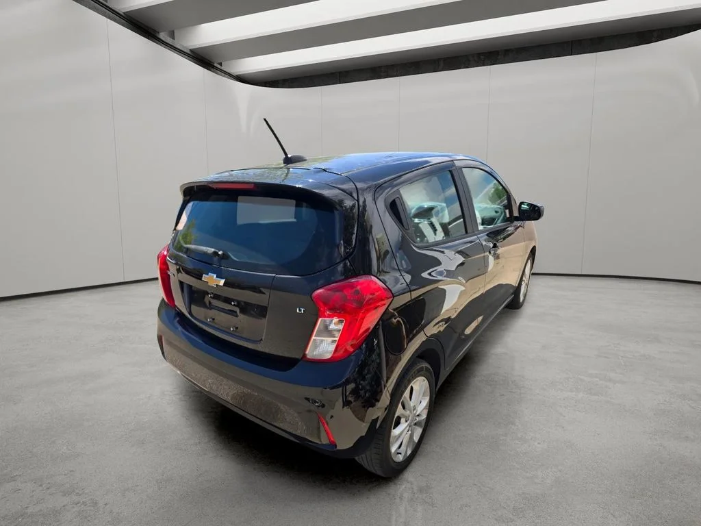 Used 2021 Mosaic Black Metallic Chevrolet 1LT image 10