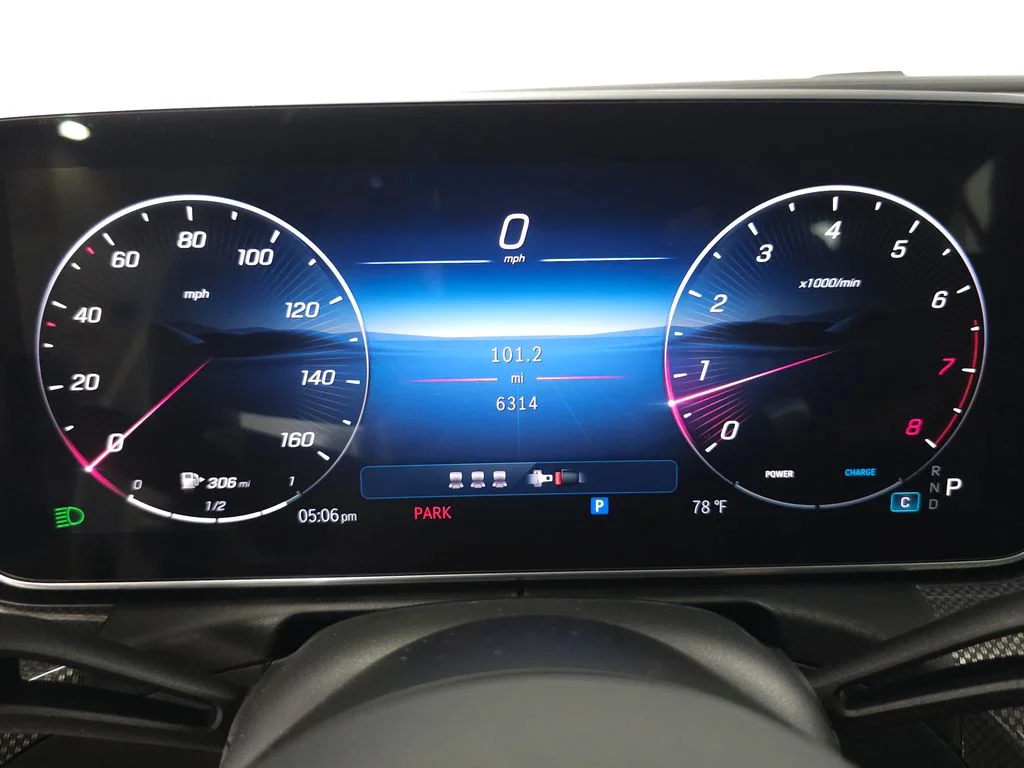 Used 2026 Polar White Mercedes-Benz C 300 image 13