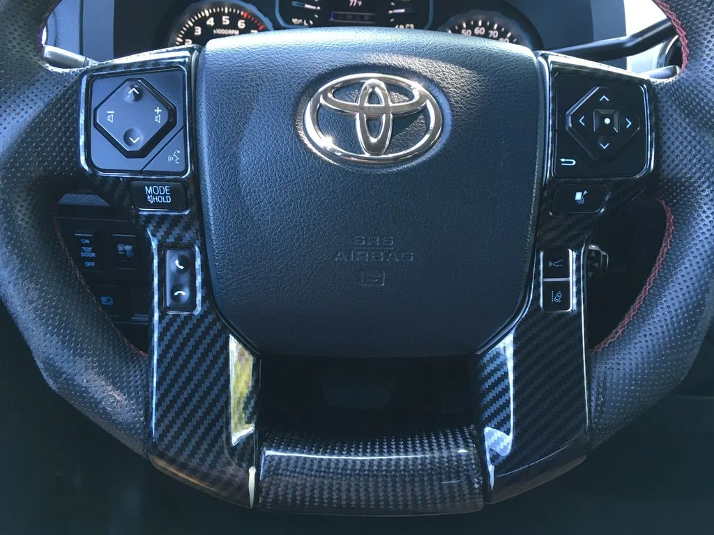Used 2019 Gray Toyota SR5 image 14