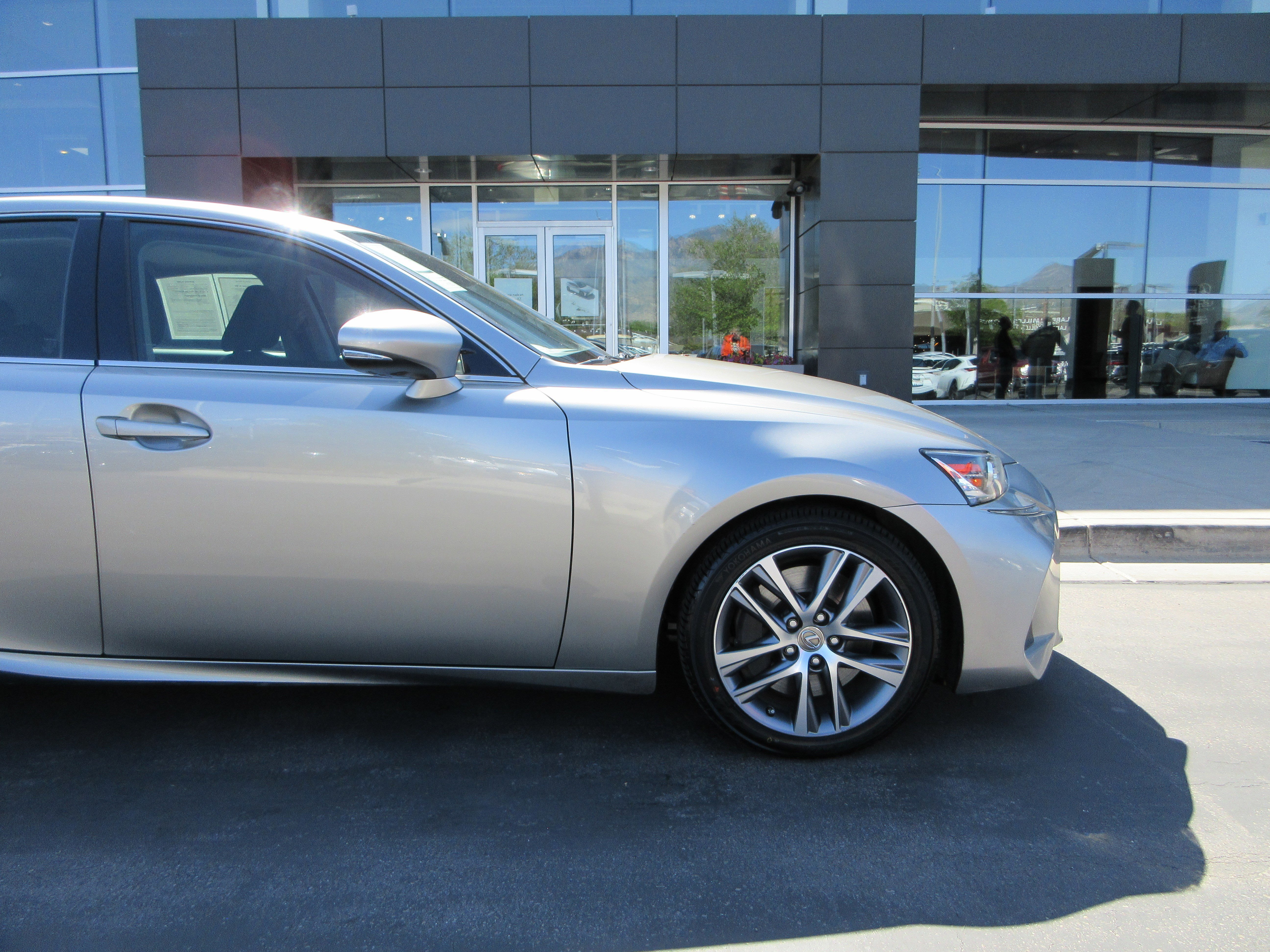 Used 2018 Atomic Silver Lexus 300 image 12