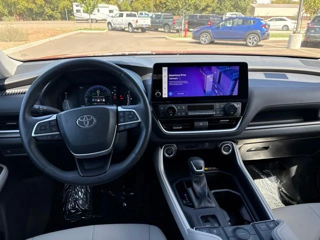 Used 2024 Red Toyota XLE image 9