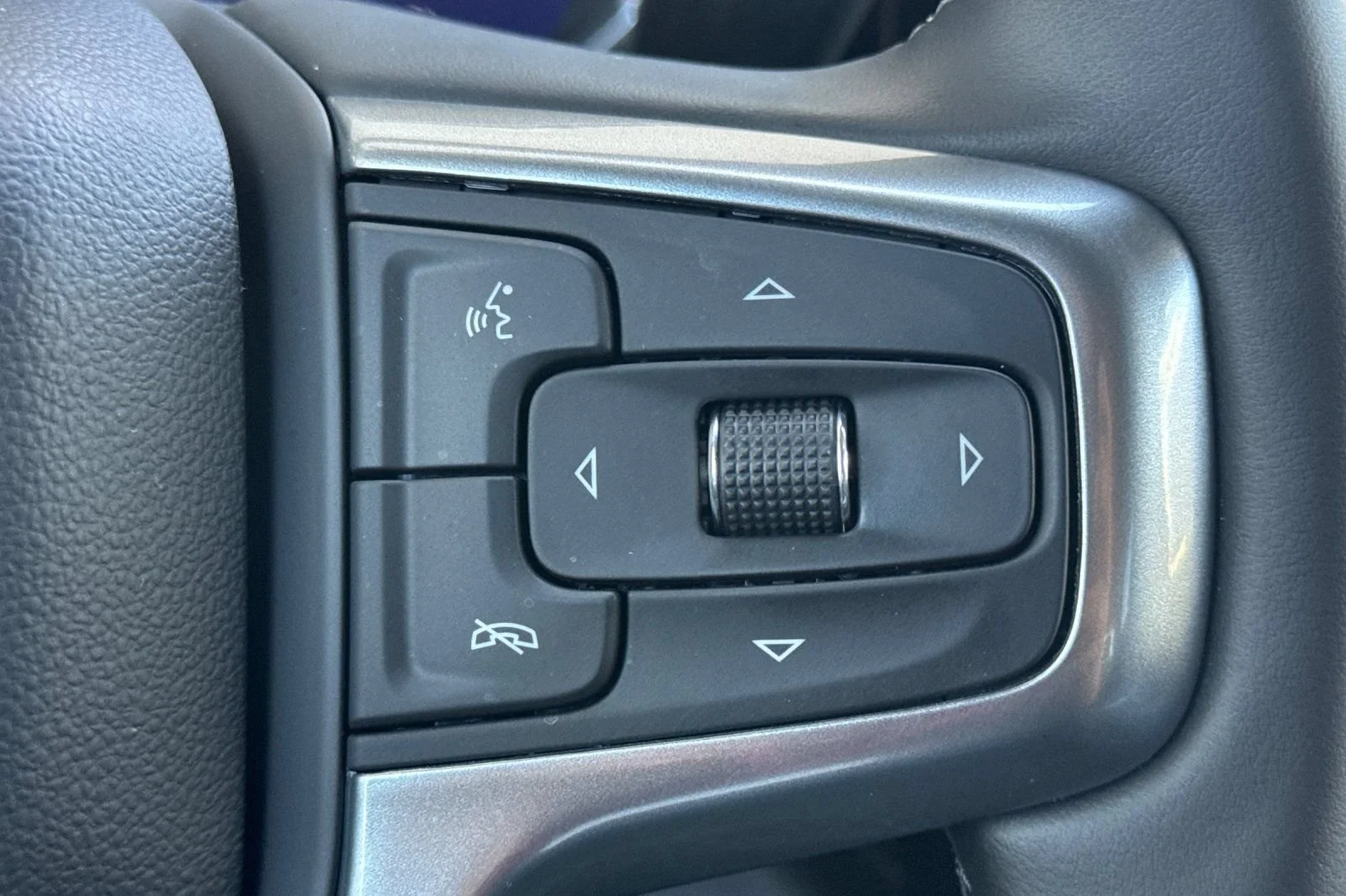 2026 Chevrolet Silverado 1500 LT - Photo 27