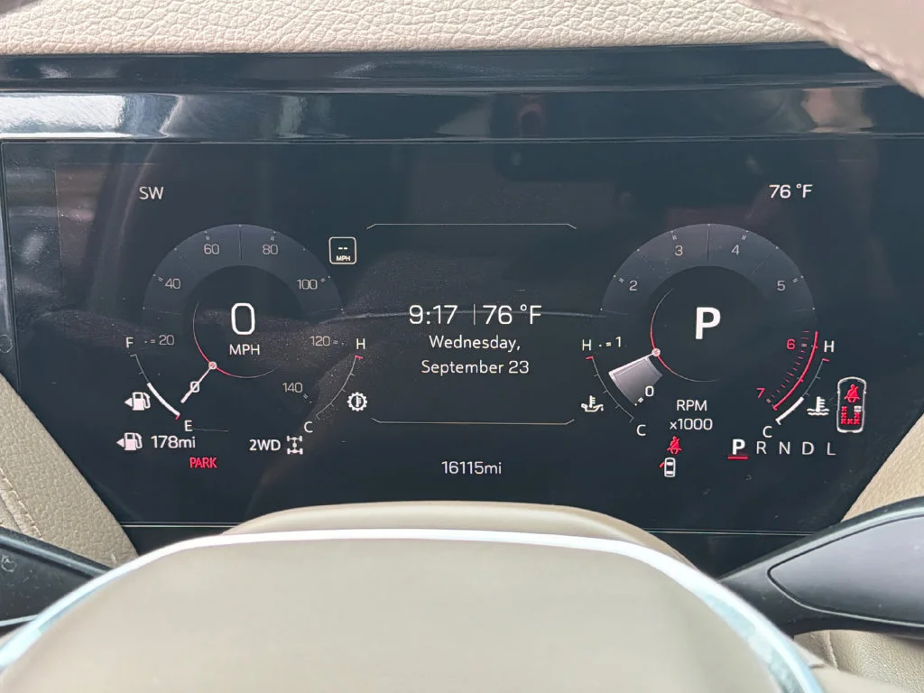 Used 2025 Blue GMC Denali image 27