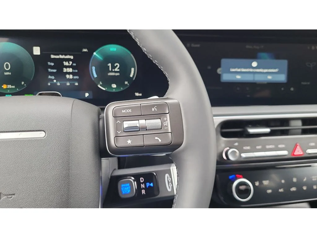New 2026 Creamy White Pearl Hyundai SEL 7P image 13