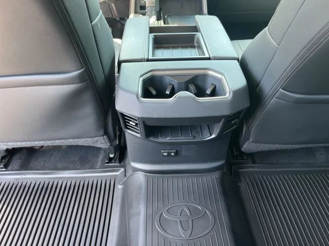 2024 Toyota Tundra Limited - Photo 15
