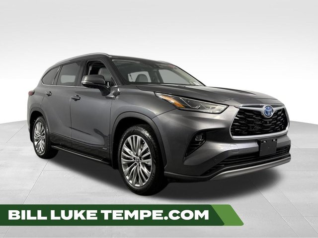 2024 Toyota Highlander Hybrid Platinum