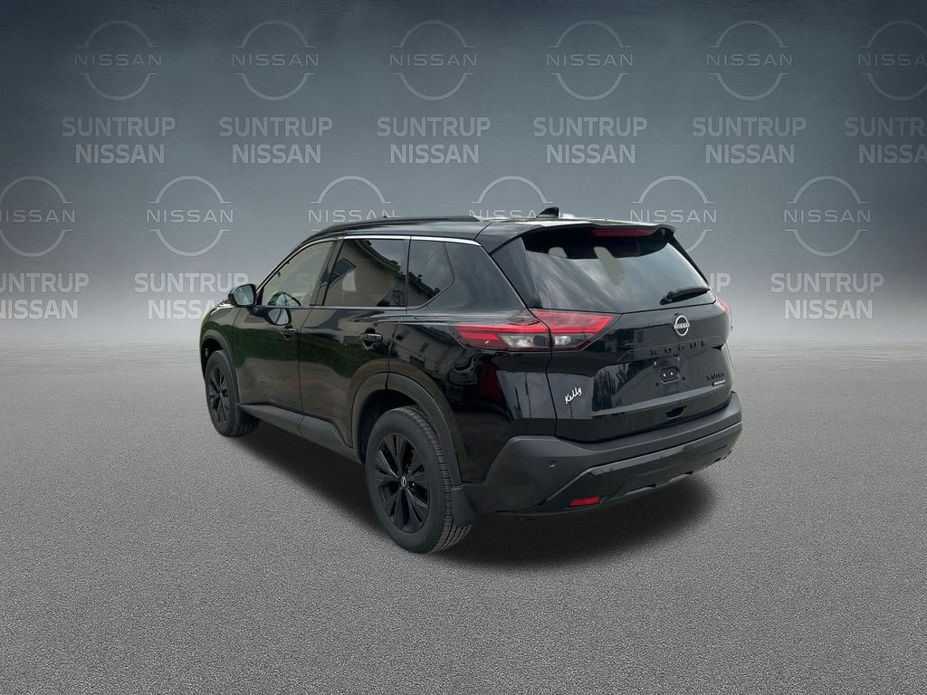 Used 2023 Black Nissan SV image 37