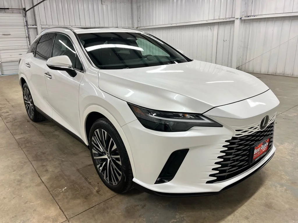 Used 2024 White Lexus 350h Premium Plus image 1