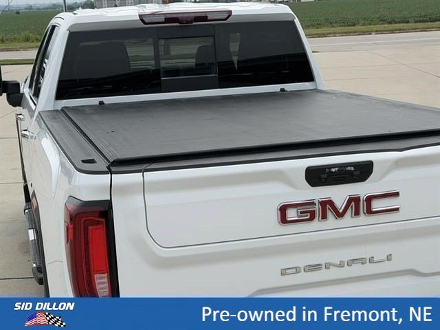 Used 2021 Summit White GMC Denali image 5