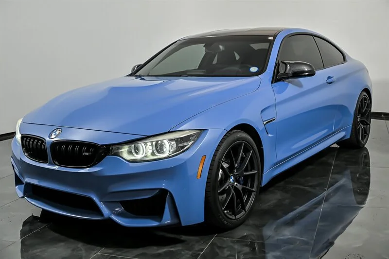 Used 2018 Yas Marina Blue Metallic BMW  image 5